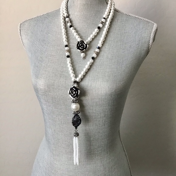 Tassel Two Strands Pearls Necklace - Picture 3 of 6